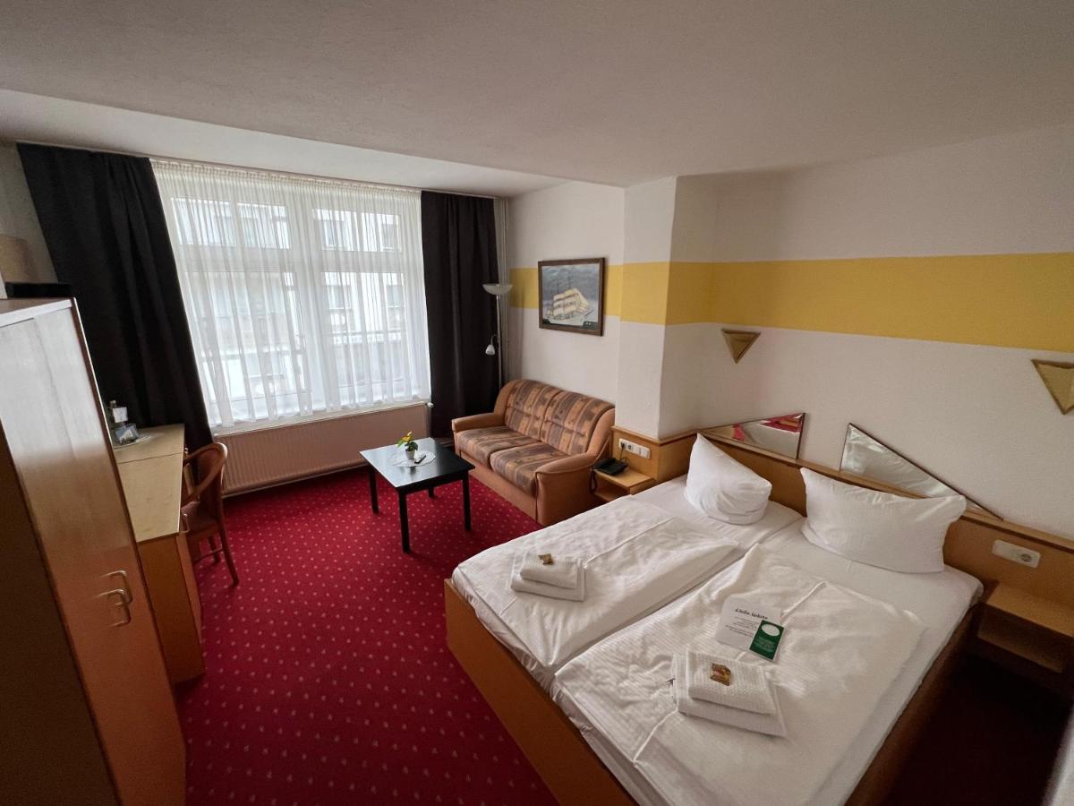 Hotel Poseidon Kuehlungsborn Luaran gambar